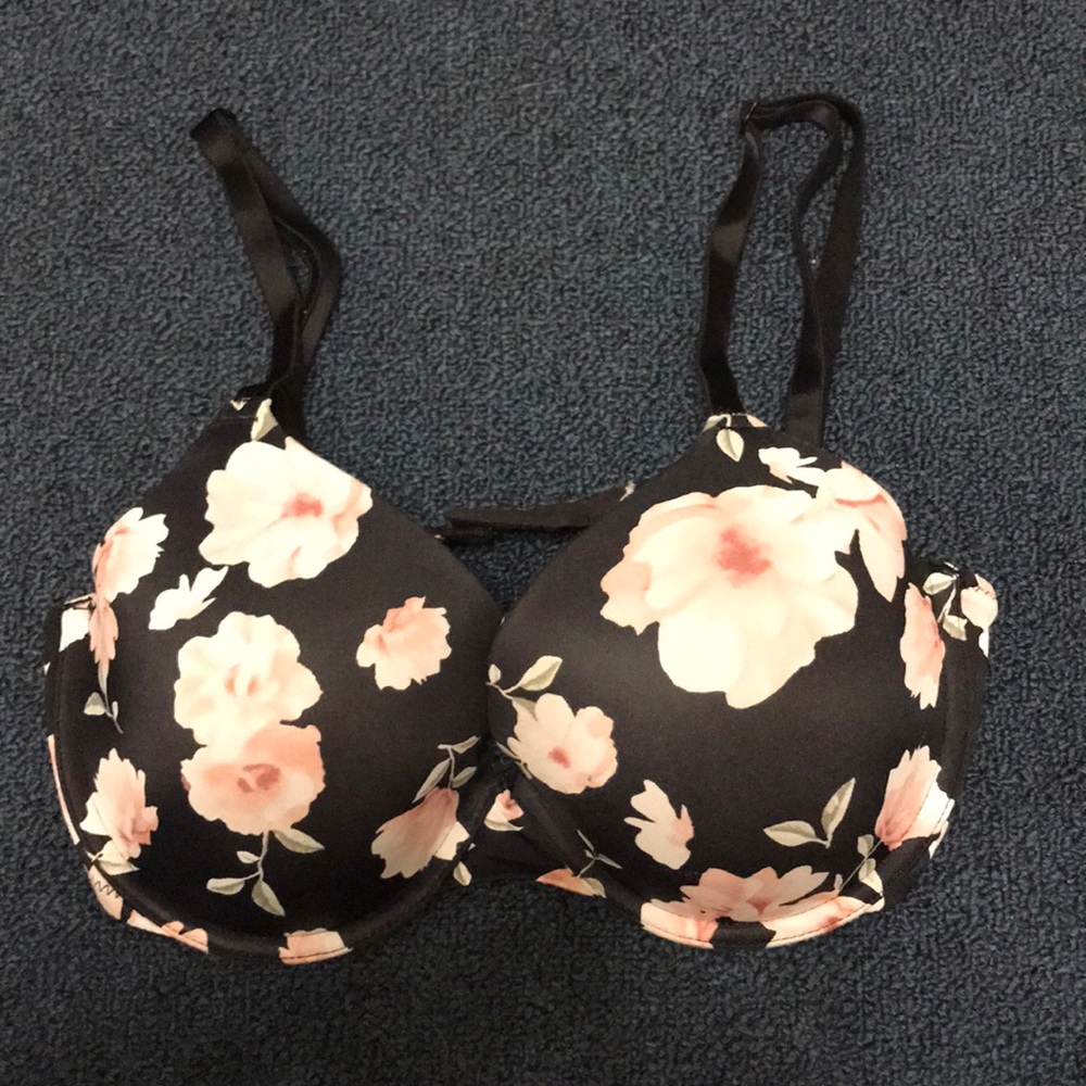 PINK bra